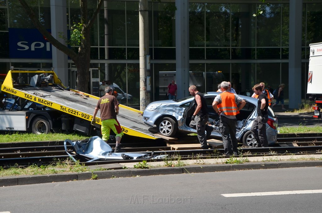 VU Pkw Strab Koeln Deutz Bergischer Ring P149.JPG - Miklos Laubert